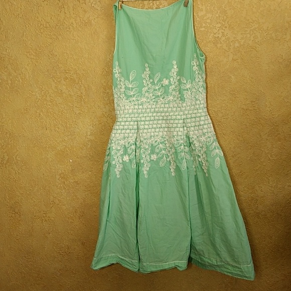 Max Studio Dress - Picture 3 of 4